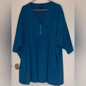 Making it Big - size 6 - plus size women’s tunic
